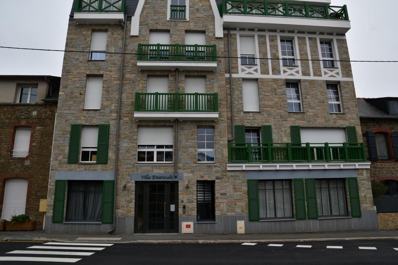 Studio Neuf A Louer A Dinard 3 Nuits Minimum 外观 照片